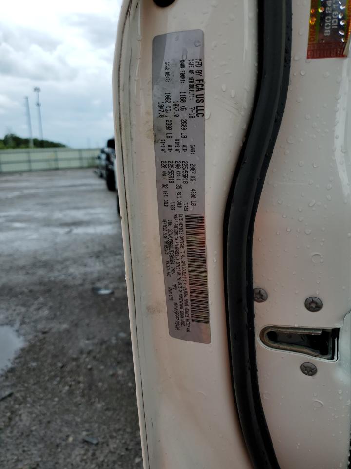 3C4NJDBB8JT480964 2018 Jeep Compass Latitude