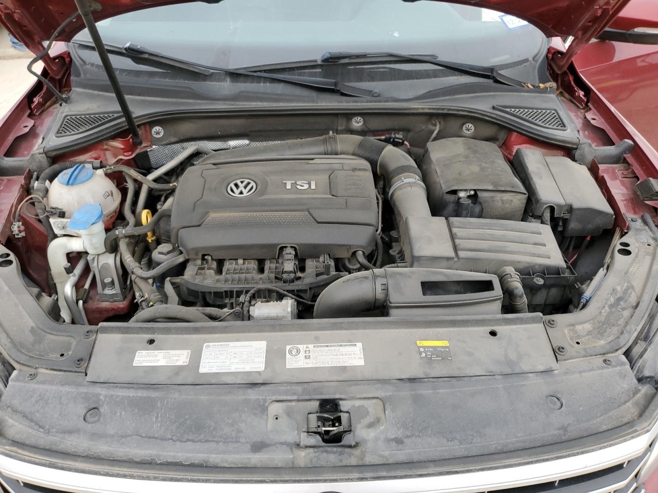 1VWGT7A30HC060665 2017 Volkswagen Passat Se