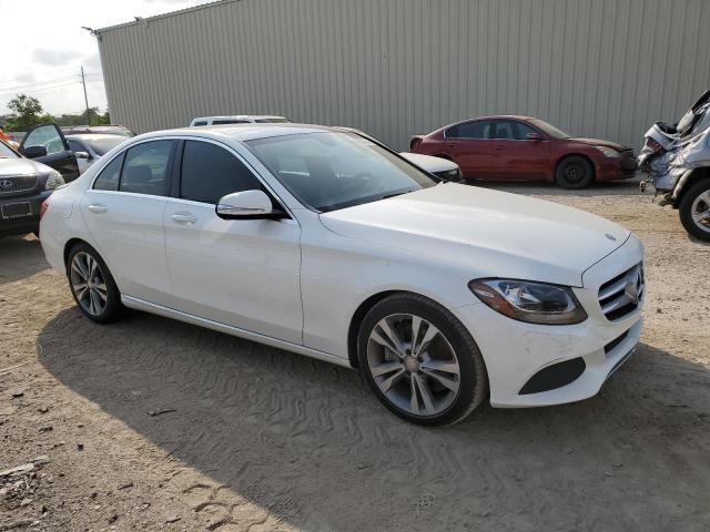 2015 Mercedes-Benz C 300 VIN: 55SWF4JB7FU081586 Lot: 55825054