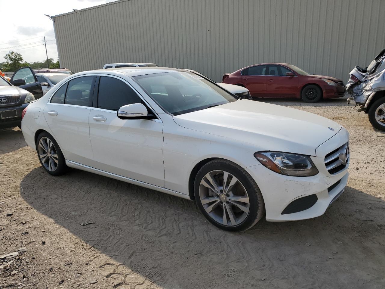 55SWF4JB7FU081586 2015 Mercedes-Benz C 300