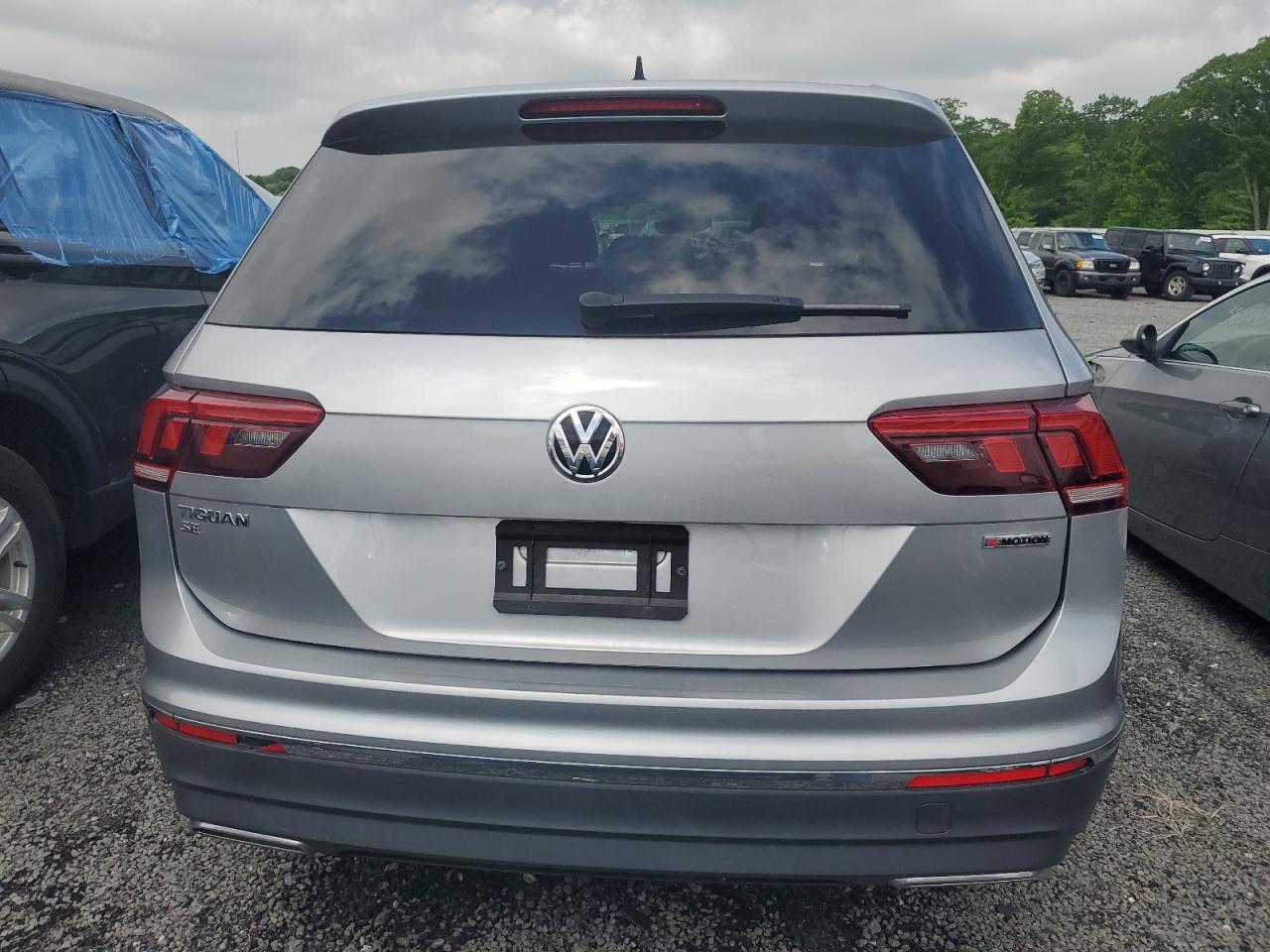 3VV2B7AX4LM178746 2020 Volkswagen Tiguan Se