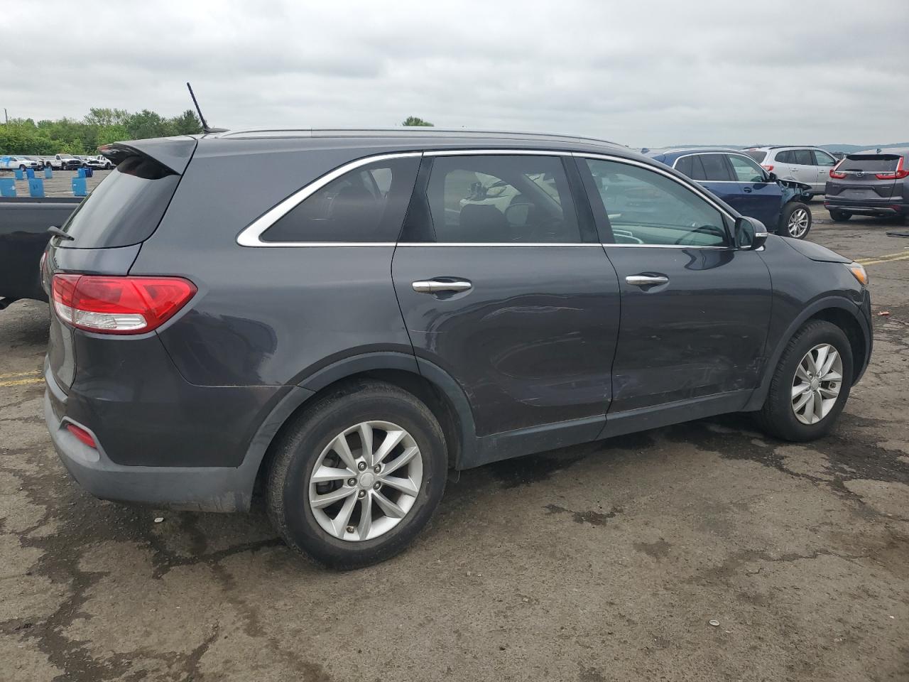 5XYPG4A30GG156585 2016 Kia Sorento Lx