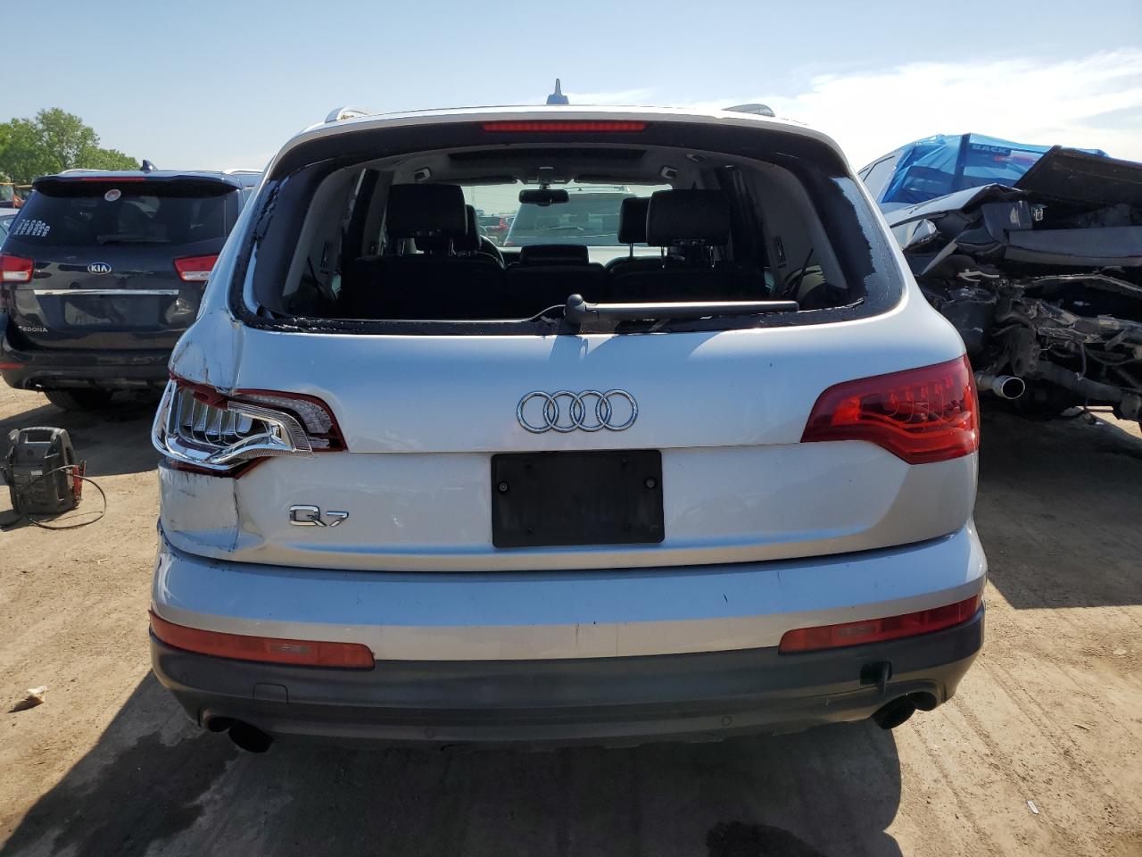 WA1LGAFE8BD006491 2011 Audi Q7 Premium Plus