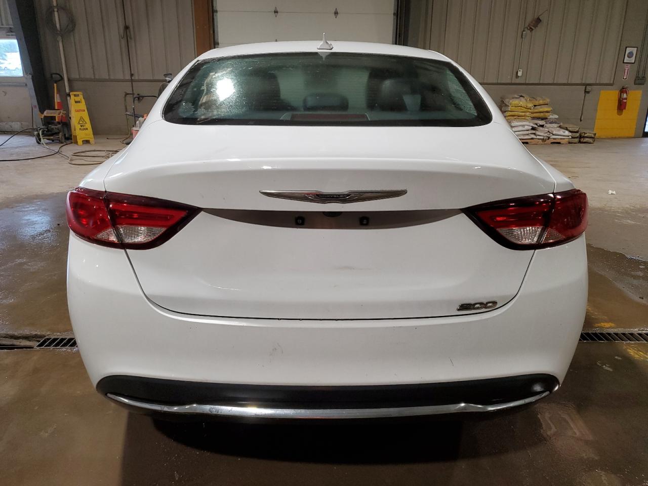 1C3CCCAB8HN507270 2017 Chrysler 200 Limited