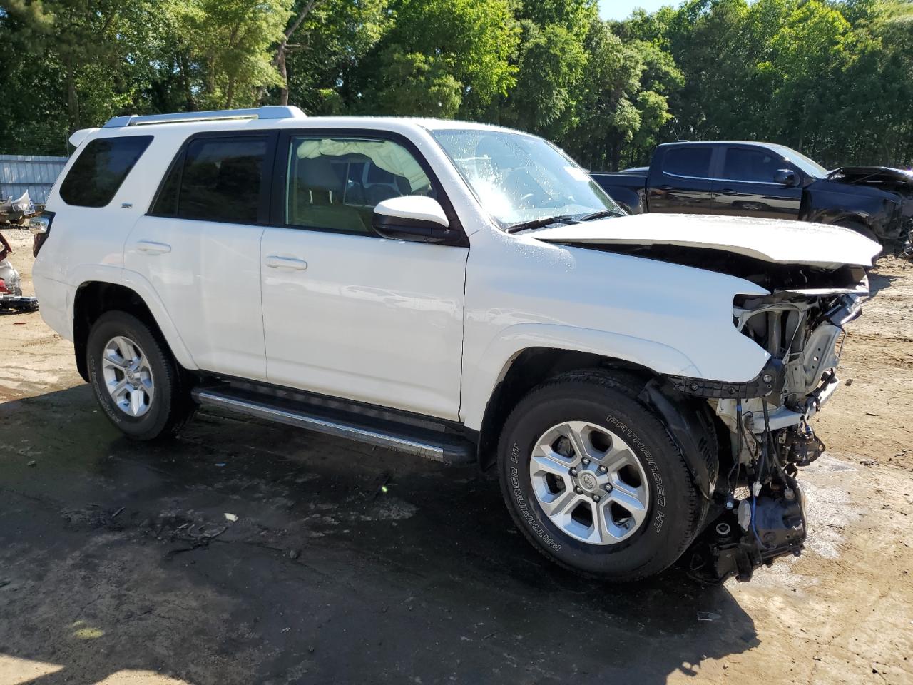 JTEZU5JR1H5153745 2017 Toyota 4Runner Sr5