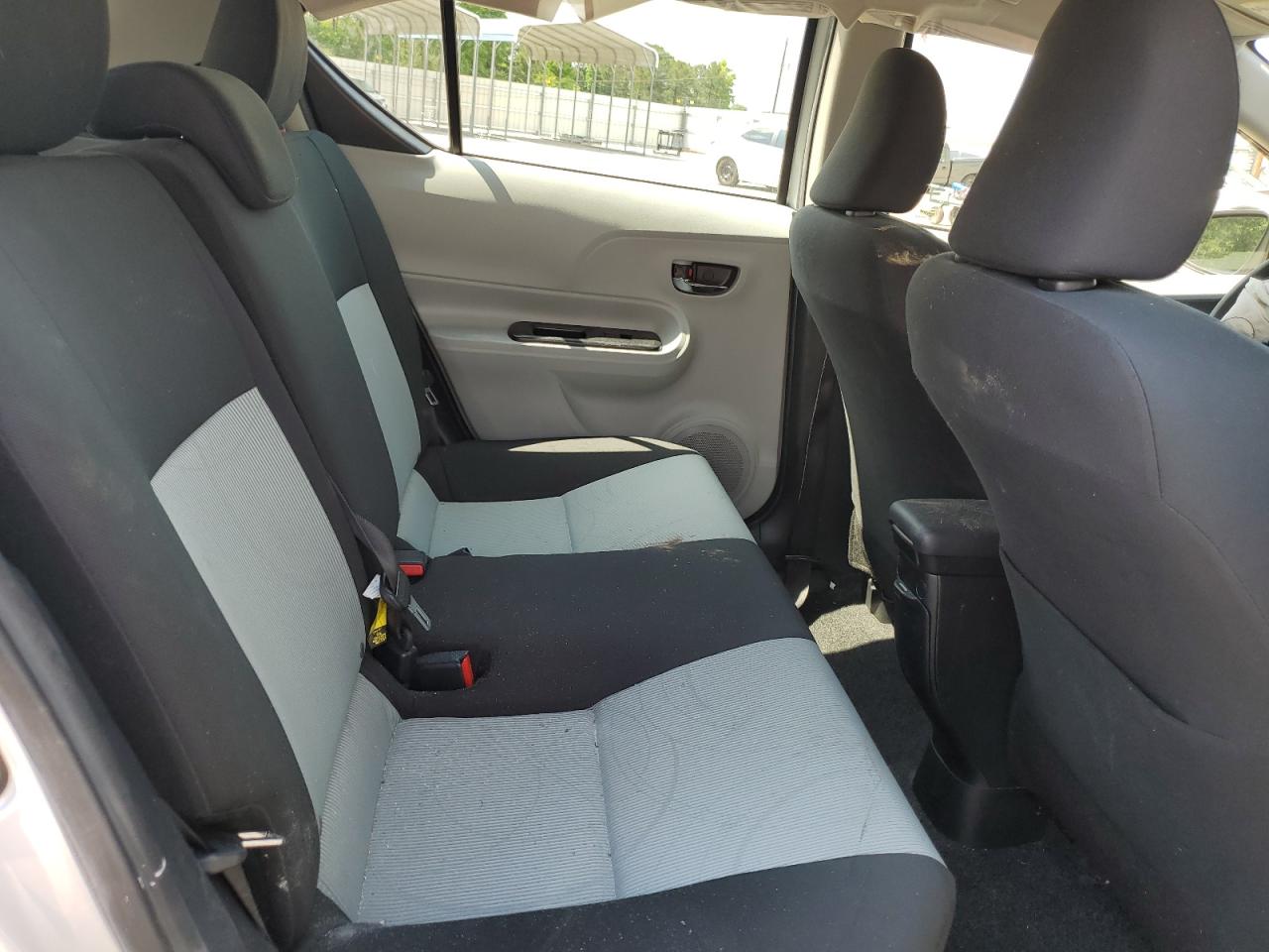 JTDKDTB30E1080035 2014 Toyota Prius C