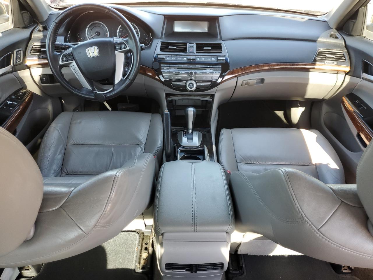 1HGCP3F80BA028600 2011 Honda Accord Exl