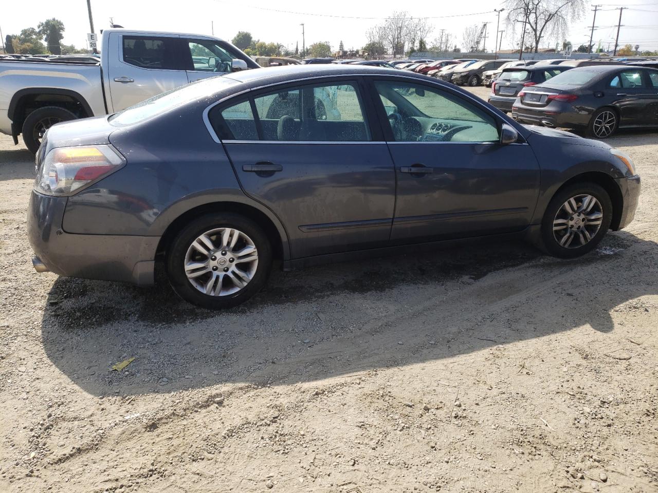 1N4AL2AP5AN421550 2010 Nissan Altima Base