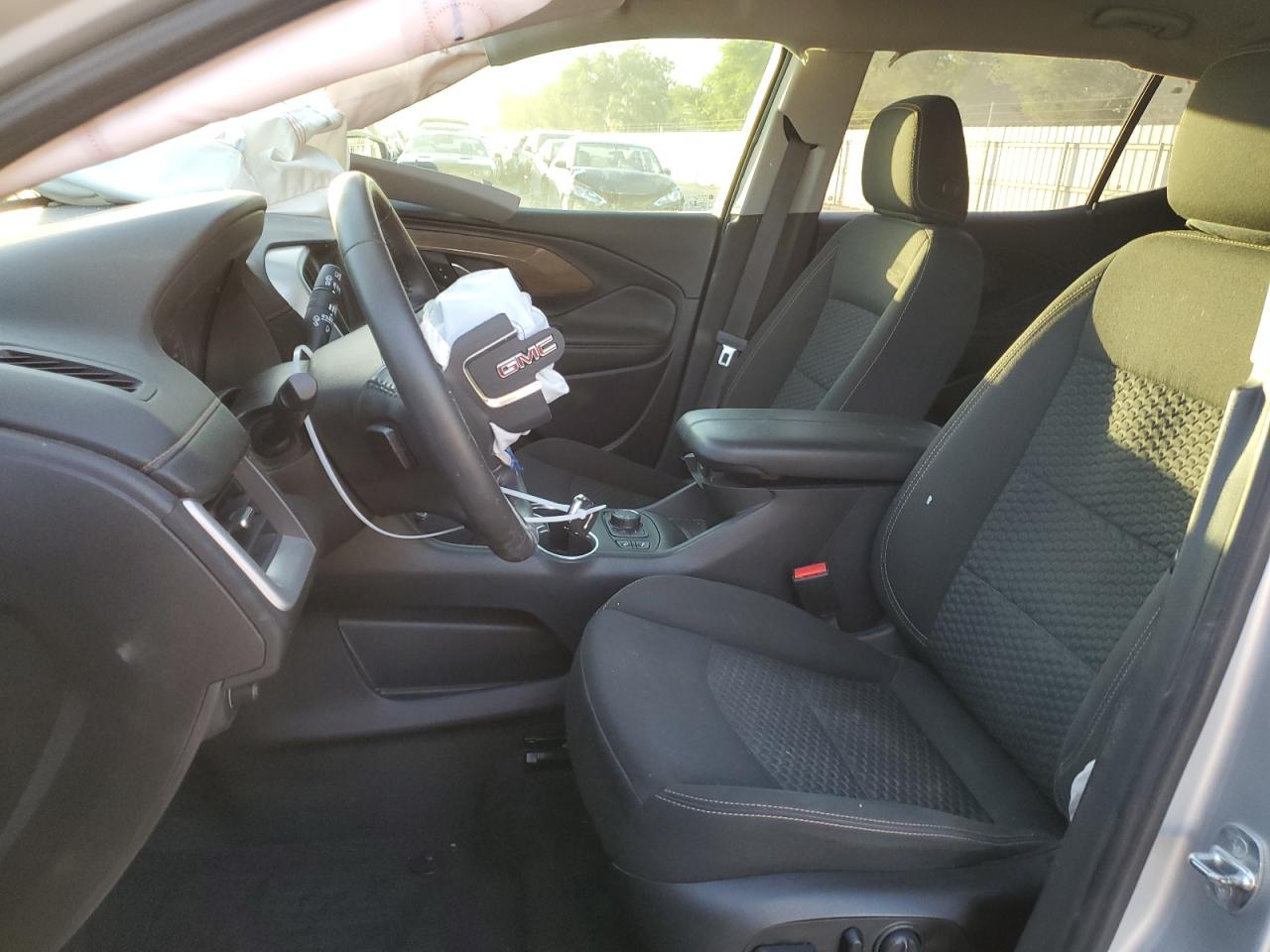 3GKALMEV8LL284626 2020 GMC Terrain Sle