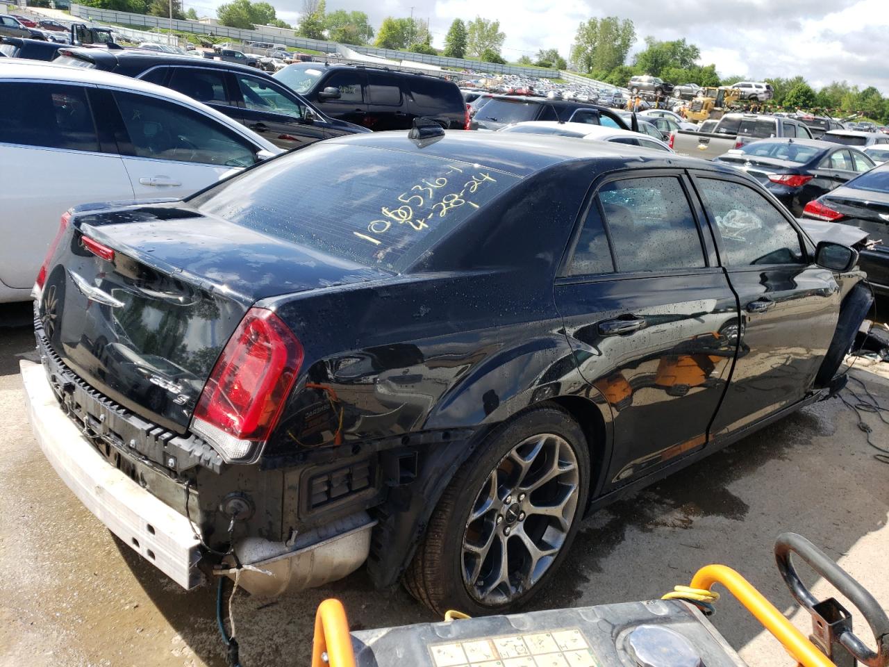 2018 Chrysler 300 S vin: 2C3CCABG2JH142789