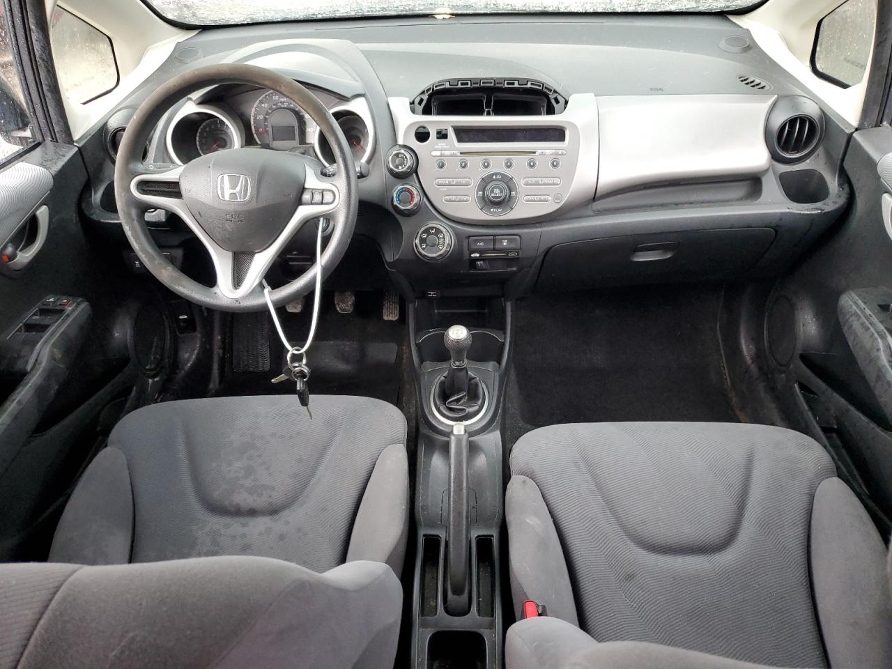 2013 Honda Fit vin: JHMGE8G30DC019990