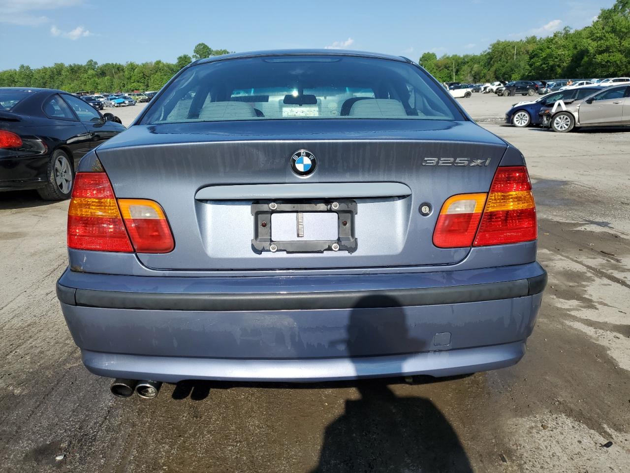 WBAEU33402PF65689 2002 BMW 325 Xi