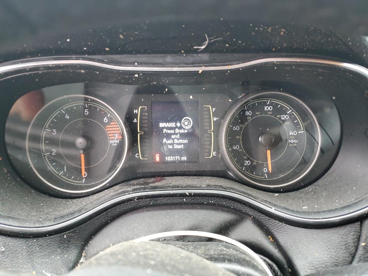 1C4PJMLB3KD438474 2019 Jeep Cherokee Latitude Plus