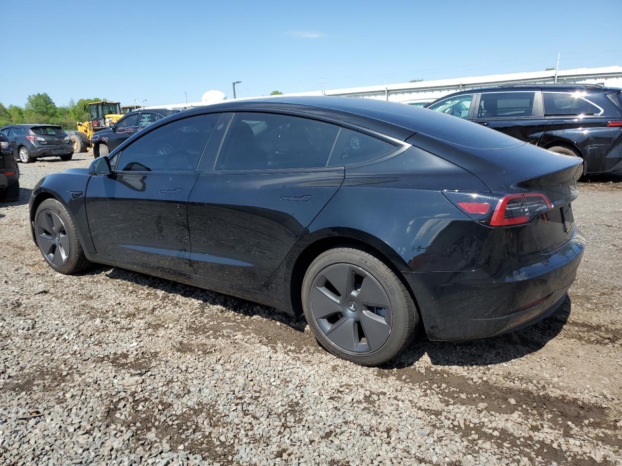 Lot #2876391800 2023 TESLA MODEL 3