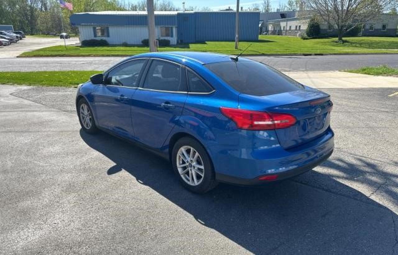 2018 Ford Focus Se vin: 1FADP3FE3JL244605