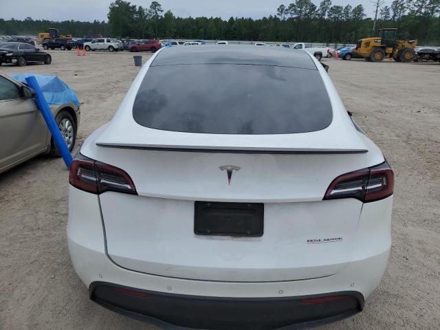 2022 Tesla Model Y VIN: 7SAYGDEF5NF390124 Lot: 54721364