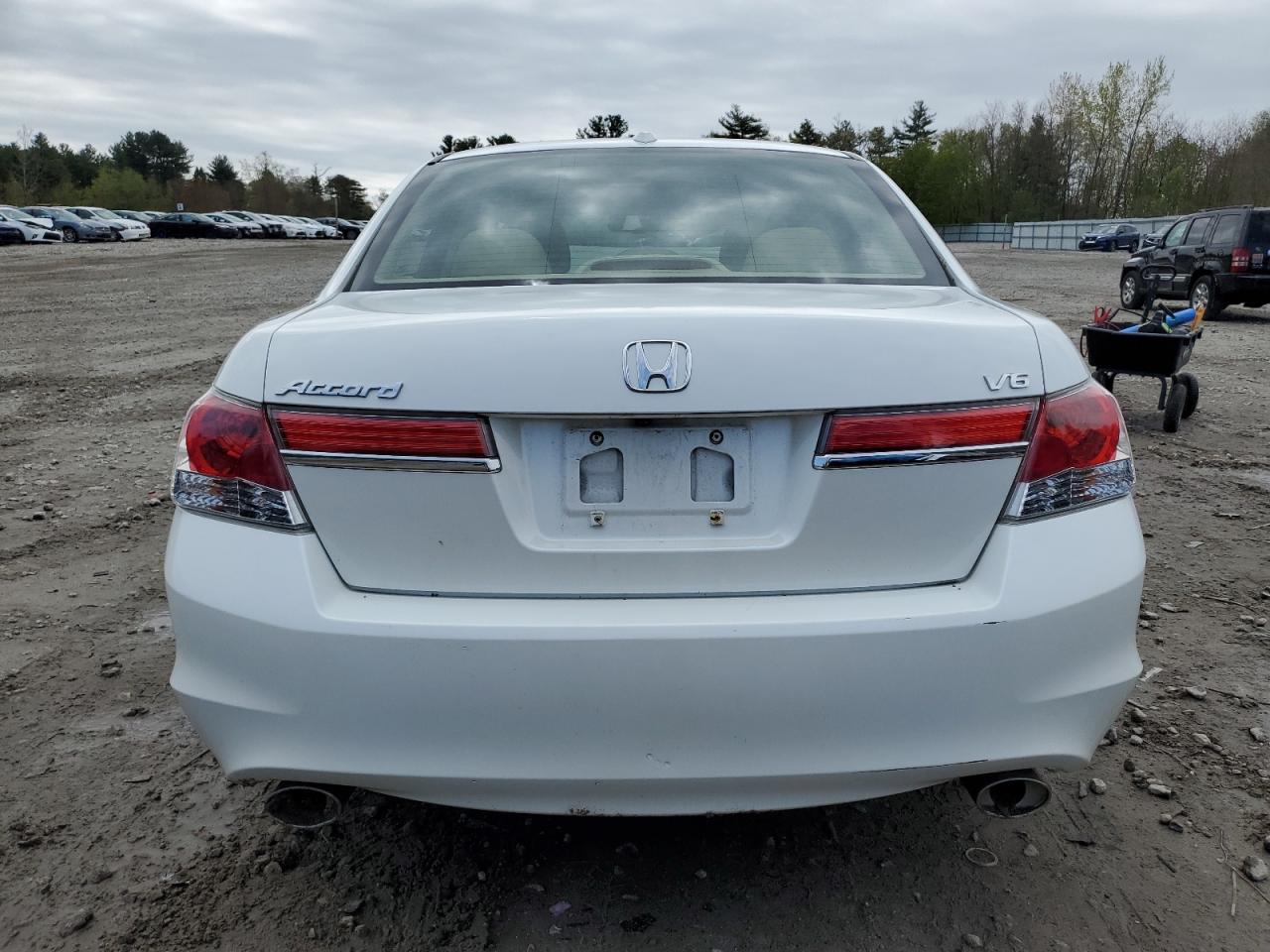 1HGCP3F85CA010577 2012 Honda Accord Exl