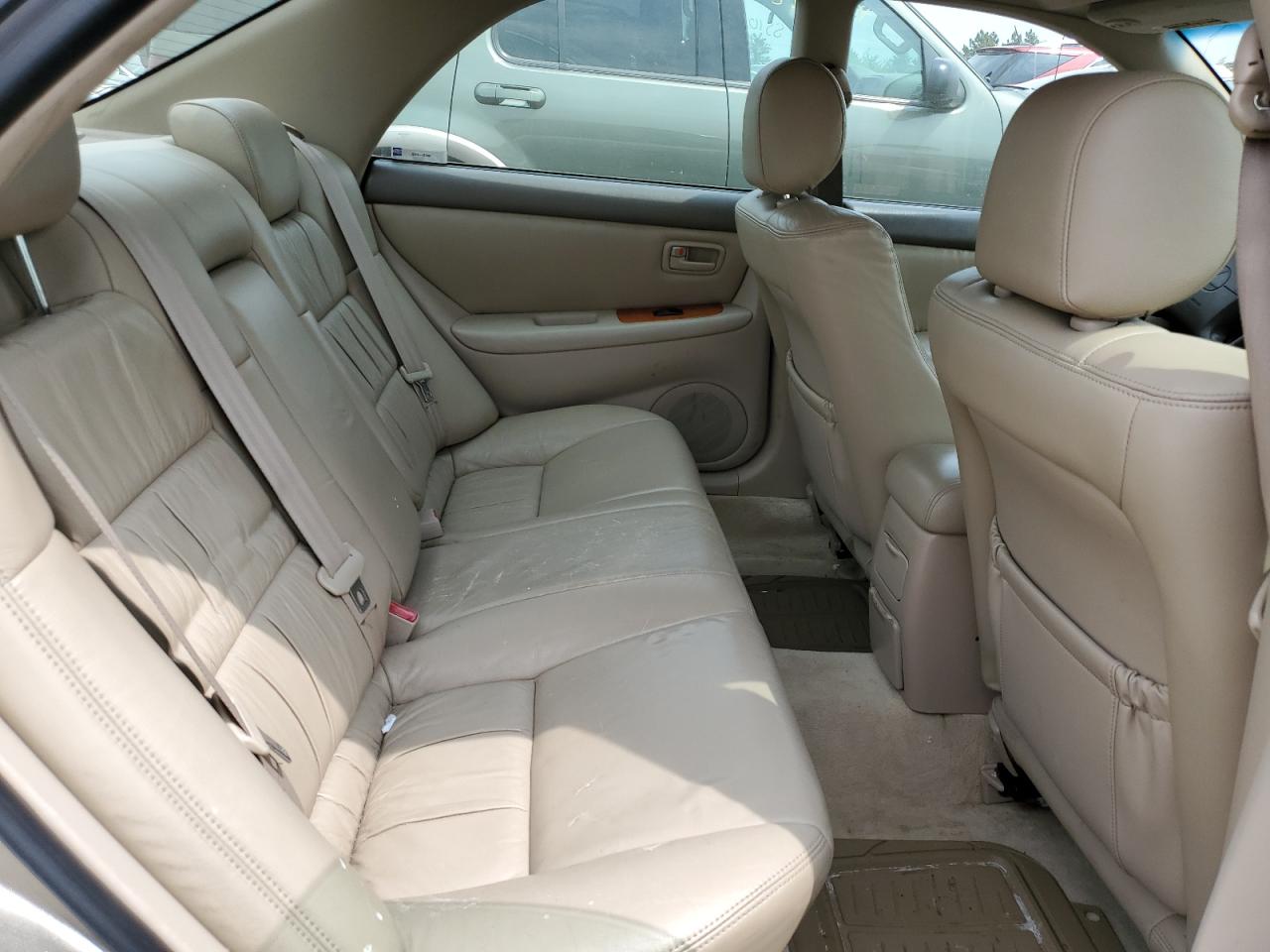 JT8BF28G2Y5098594 2000 Lexus Es 300