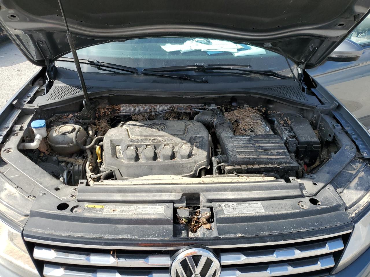 3VV0B7AX5JM120391 2018 Volkswagen Tiguan S