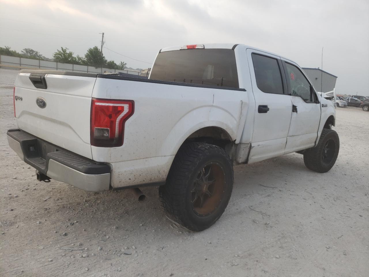 2017 Ford F150 Supercrew vin: 1FTEW1C83HKD44370