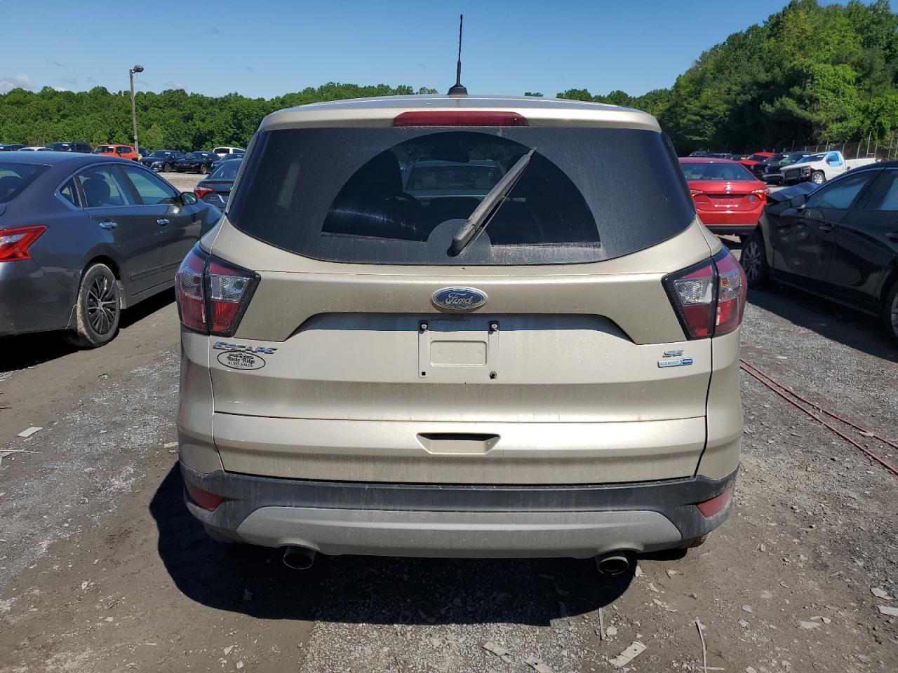 1FMCU9GD3HUE82350 2017 Ford Escape Se