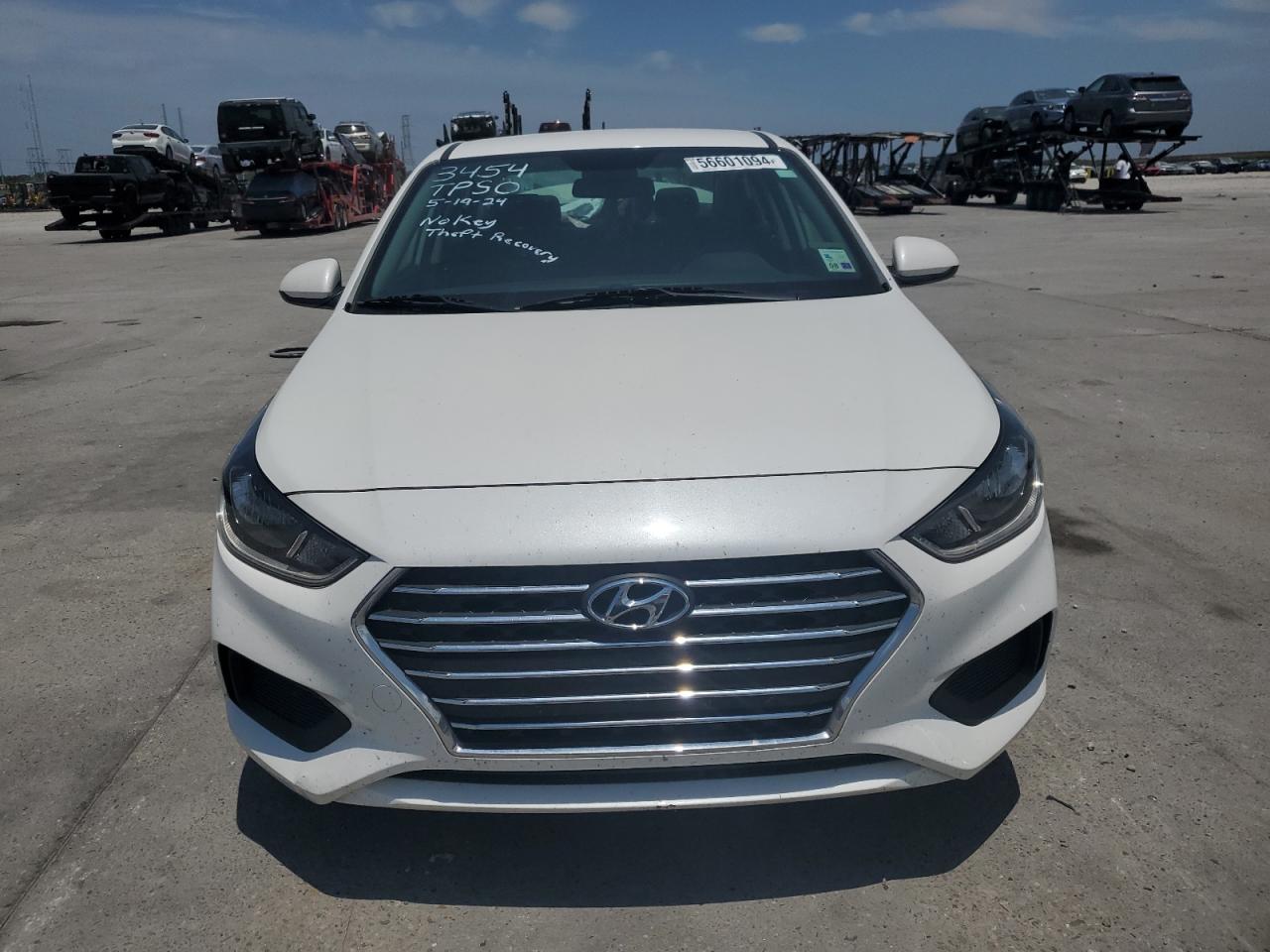 2021 Hyundai Accent Se vin: 3KPC24A6XME152947