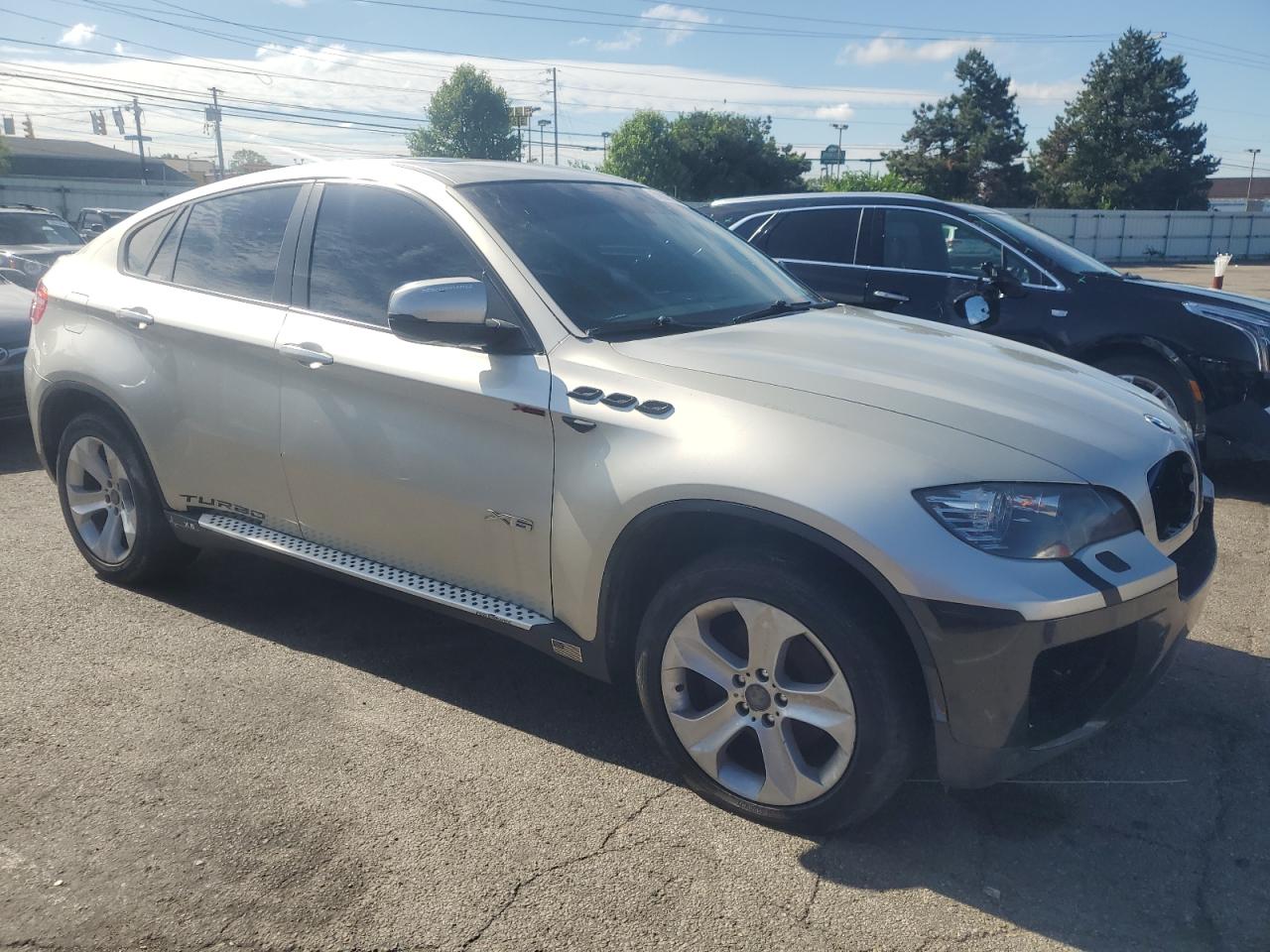 5UXFG2C50BLX07494 2011 BMW X6 xDrive35I