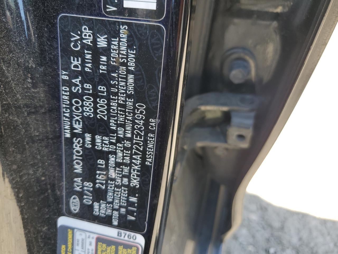 3KPFK4A72JE234950 2018 Kia Forte Lx