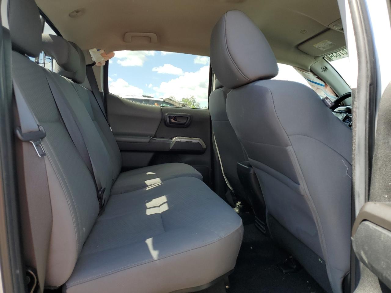 3TYCZ5AN2NT087645 2022 Toyota Tacoma Double Cab