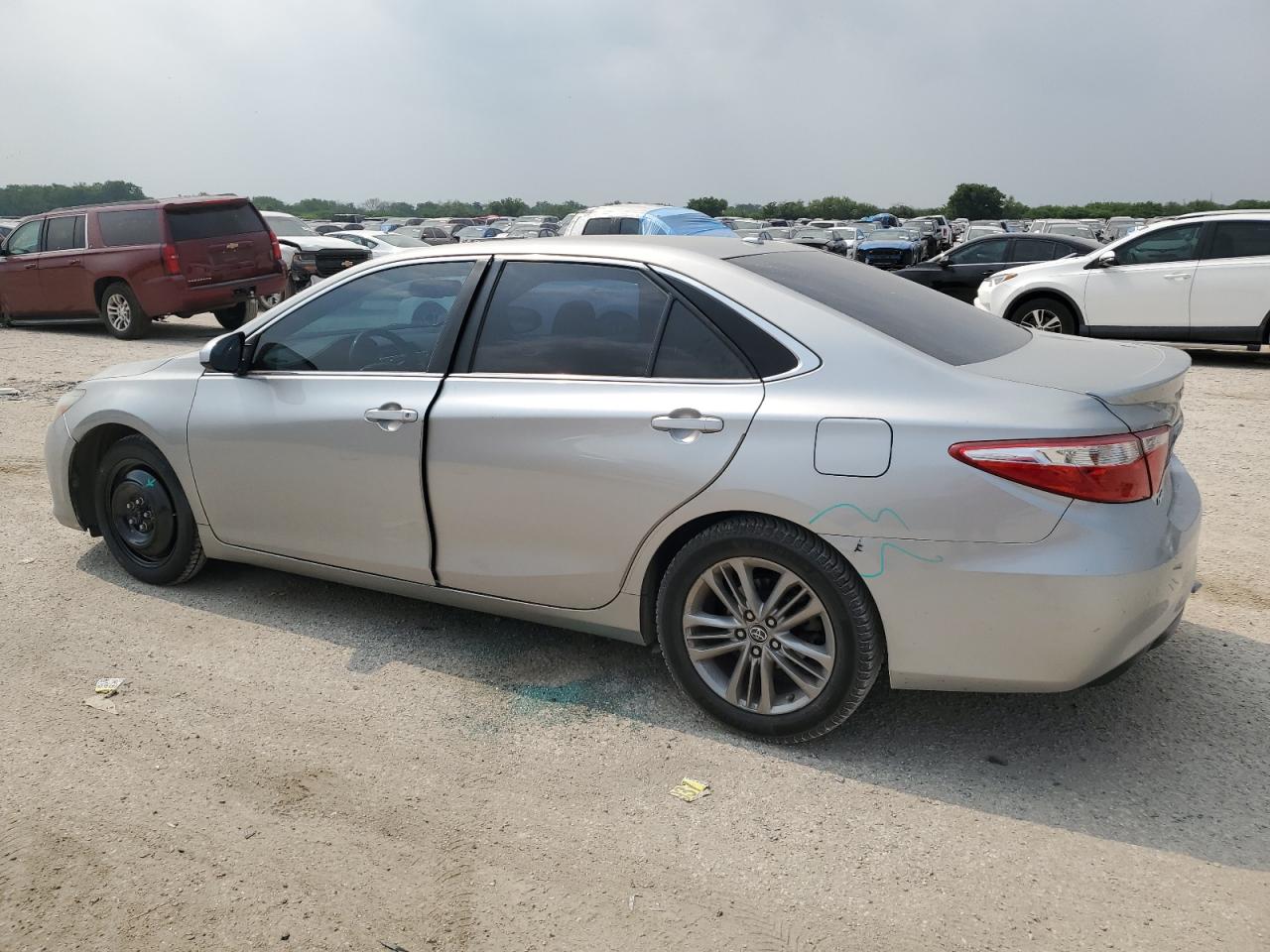 4T1BF1FK2FU094515 2015 Toyota Camry Le