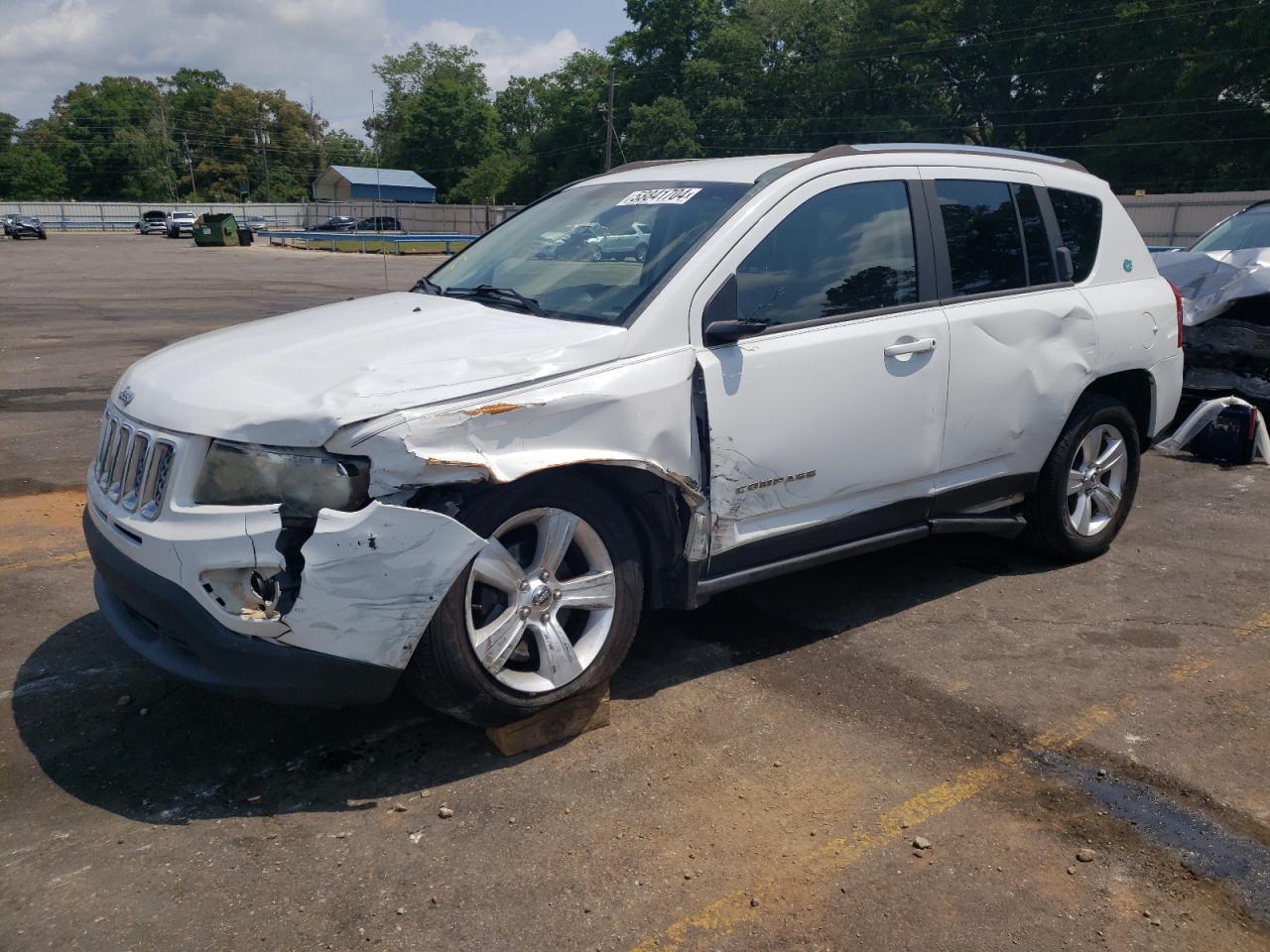 2014 Jeep Compass Latitude vin: 1C4NJCEB8ED785835