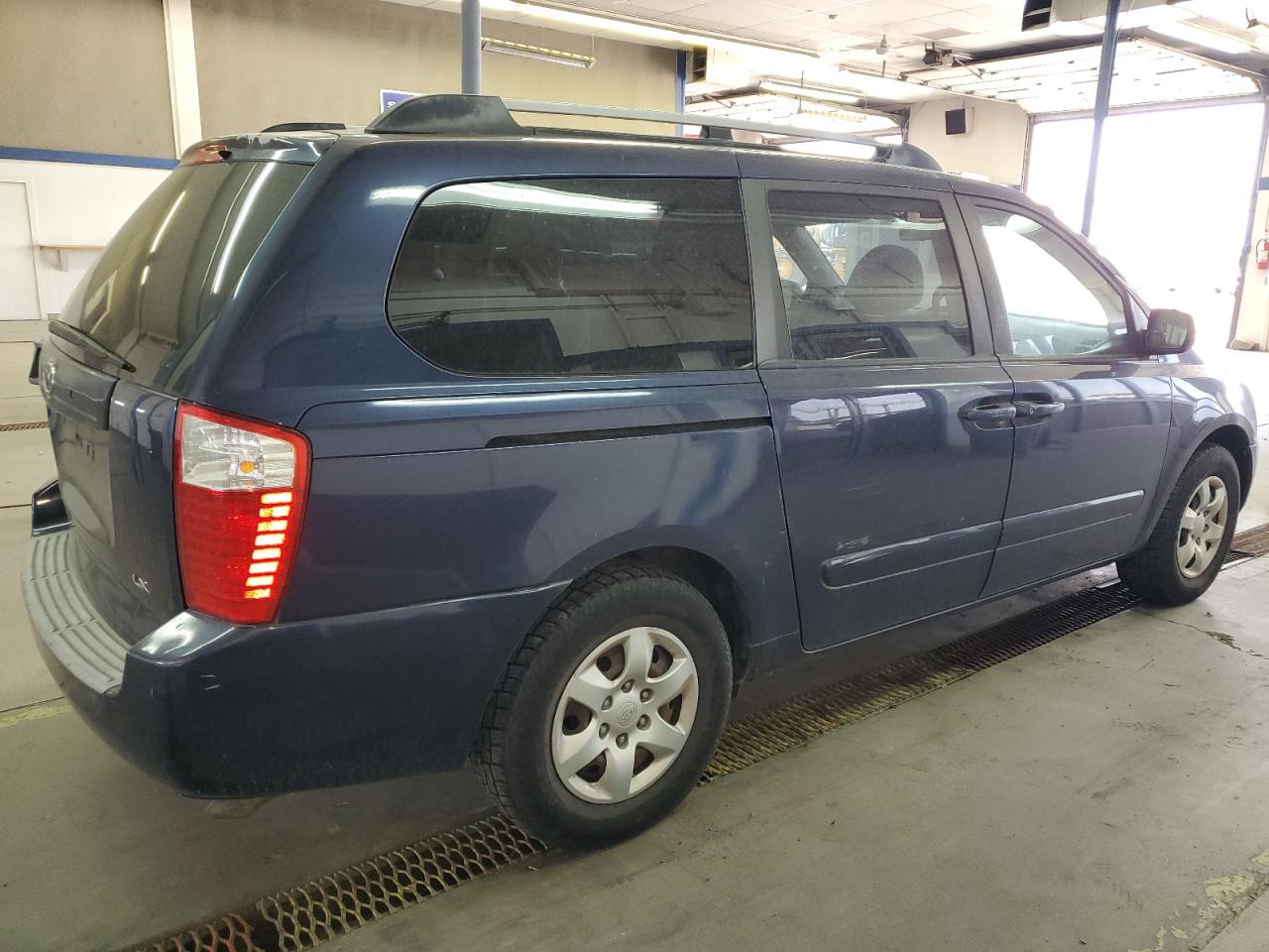 KNDMB233466033182 2006 Kia Sedona Ex