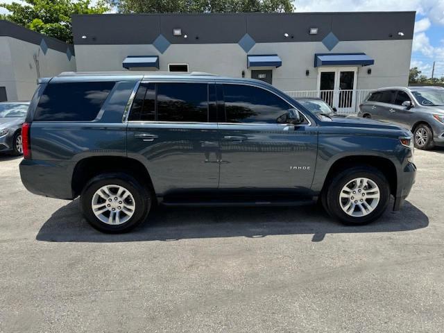 2019 Chevrolet Tahoe C1500 Ls VIN: 1GNSCAKC2KR247927 Lot: 53994254