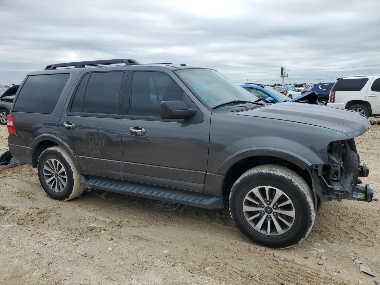 2017 Ford Expedition Xlt vin: 1FMJU1HT9HEA42500