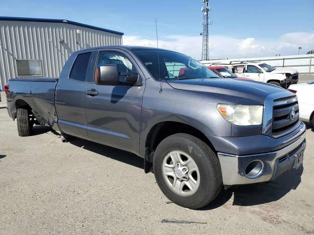 5TFCY5F16BX012358 2011 Toyota Tundra Double Cab Sr5