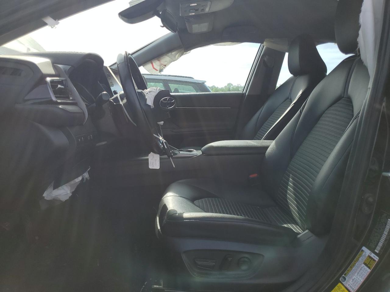 4T1G11AK1MU585795 2021 Toyota Camry Se