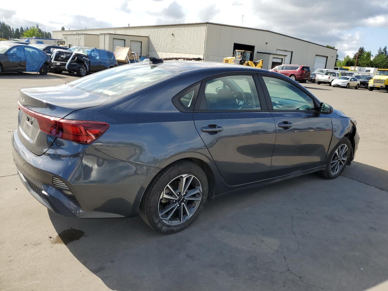 2022 Kia Forte Fe vin: 3KPF24ADXNE452467