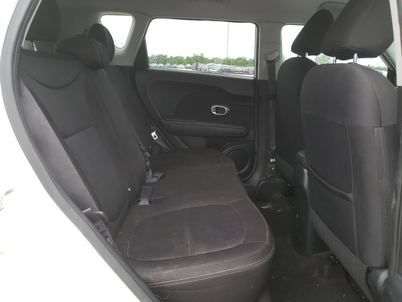 KNDJN2A24G7249016 2016 Kia Soul