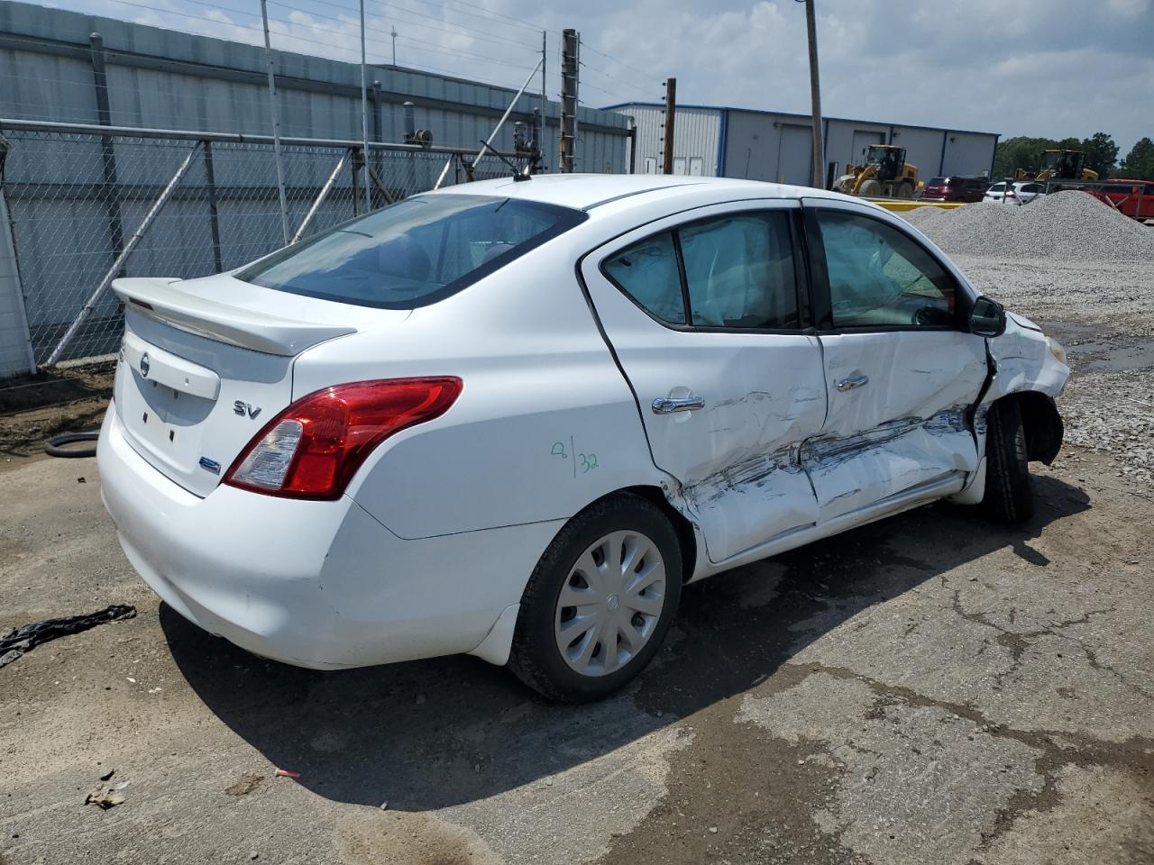 3N1CN7AP9EL816009 2014 Nissan Versa S