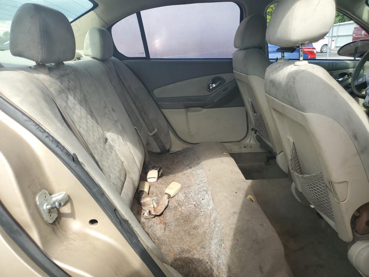 1G1ZT52895F300082 2005 Chevrolet Malibu Ls