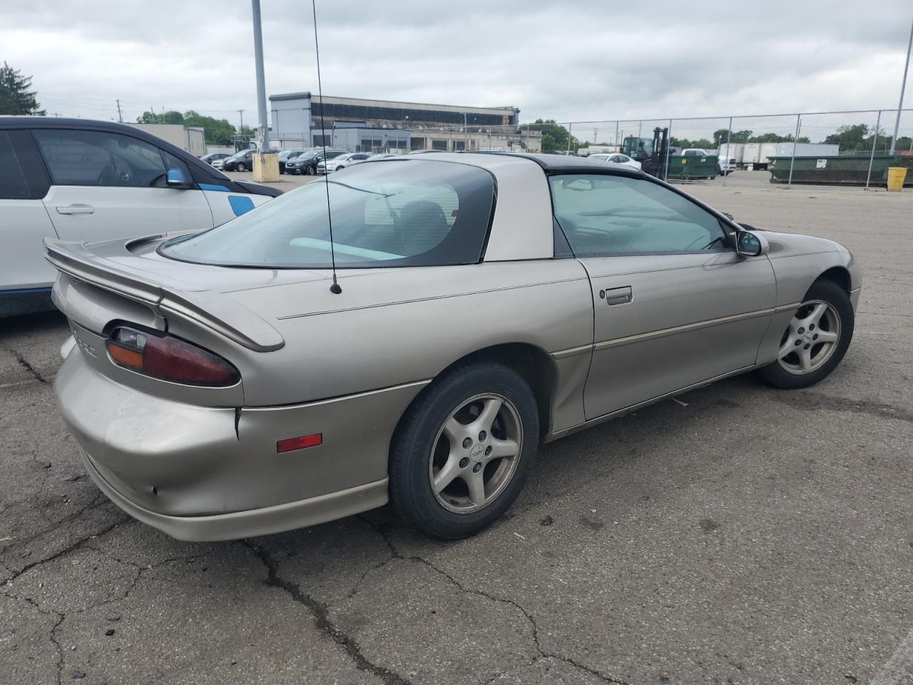 2G1FP22K4X2110728 1999 Chevrolet Camaro