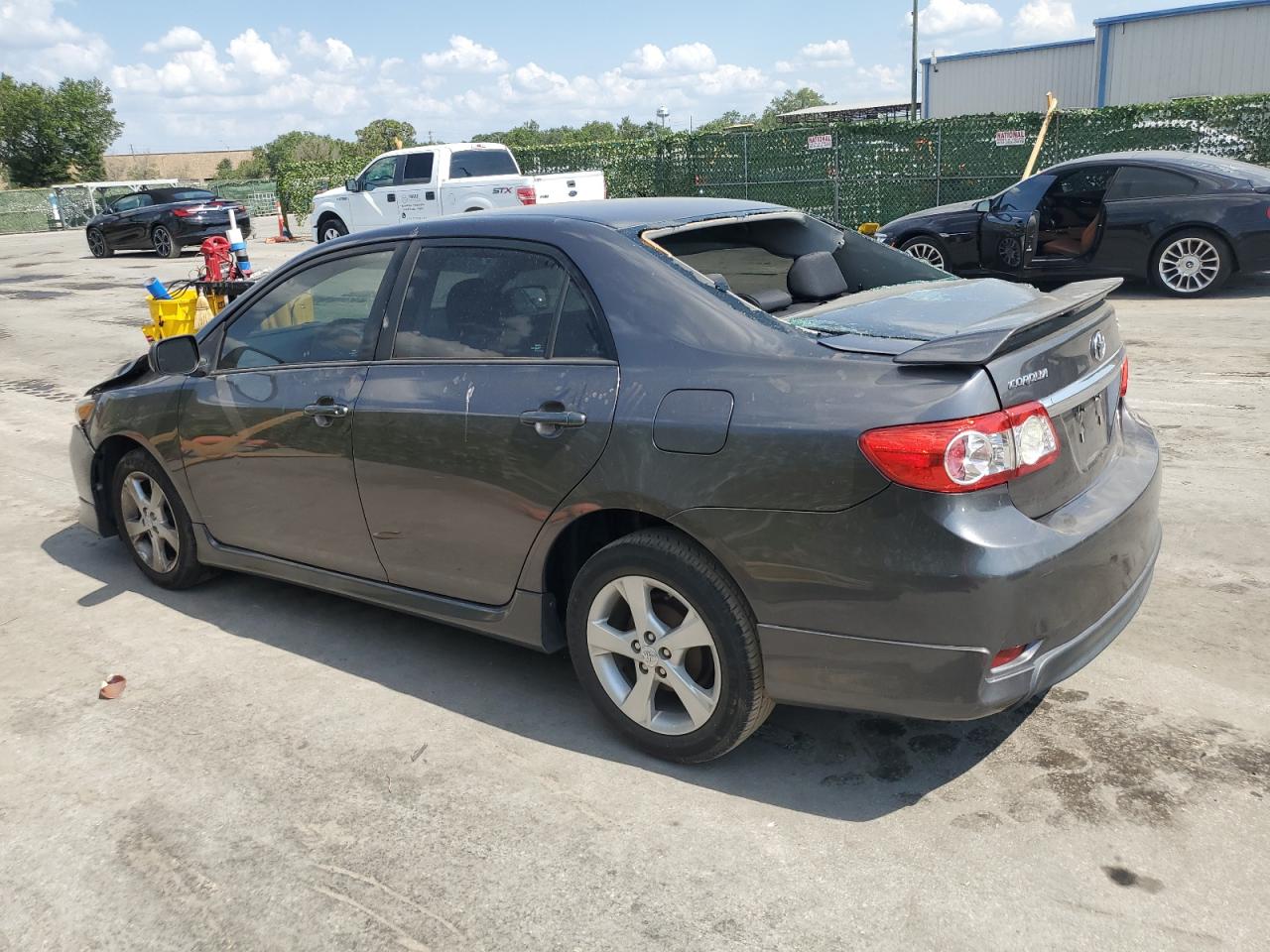 5YFBU4EE6DP205231 2013 Toyota Corolla Base