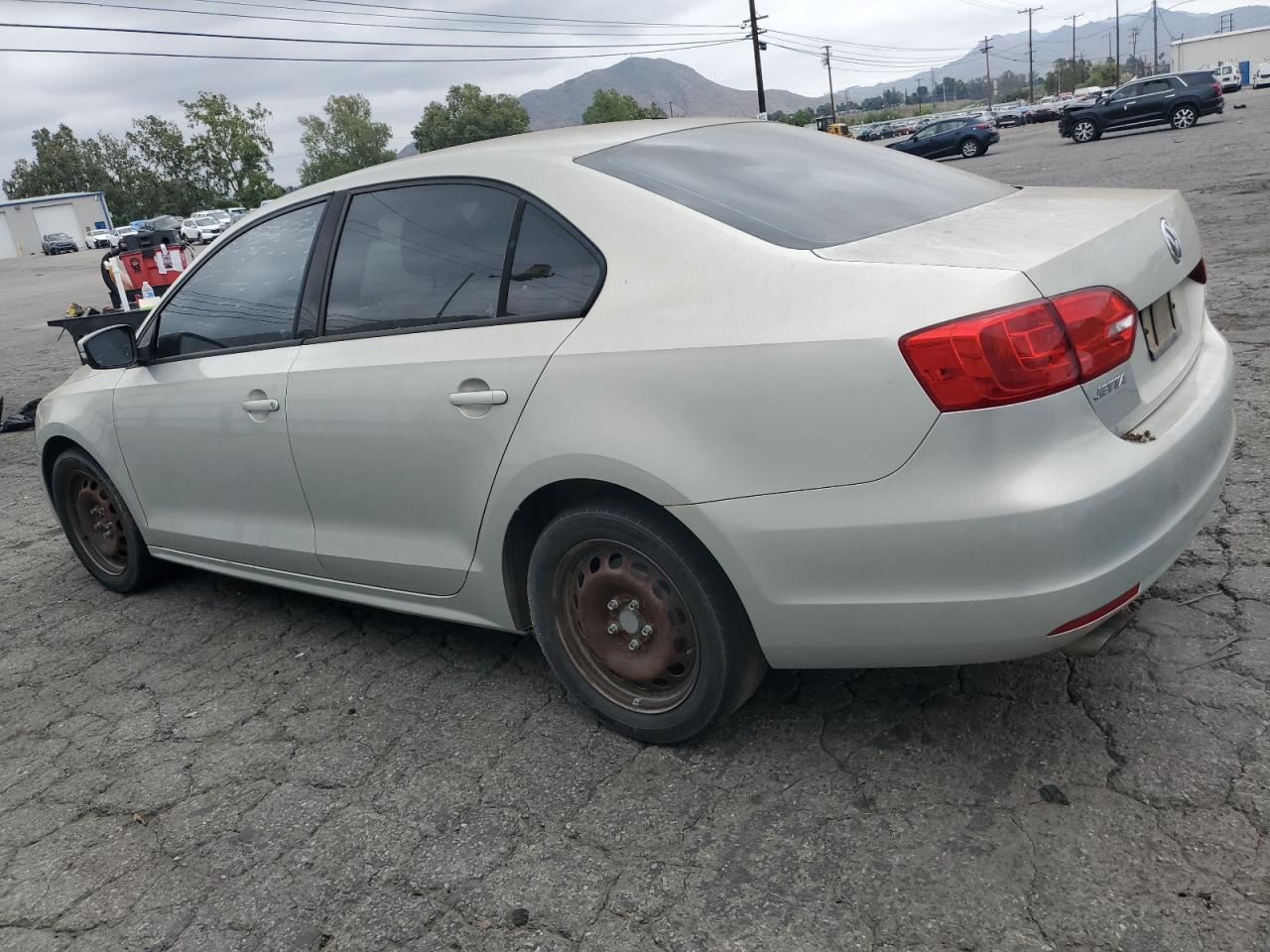 3VWDZ7AJXBM322228 2011 Volkswagen Jetta Se