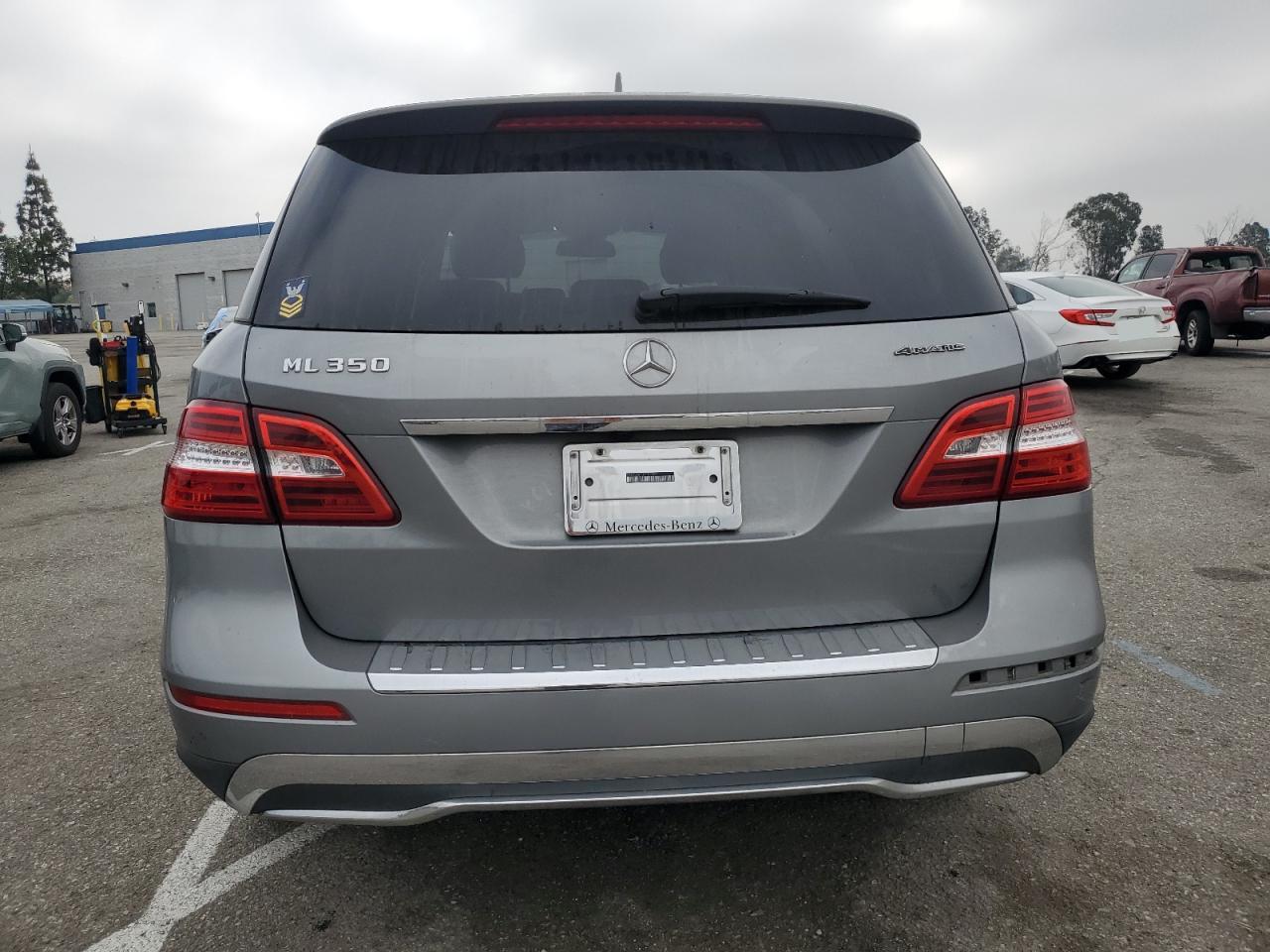 4JGDA5JB1DA106965 2013 Mercedes-Benz Ml 350