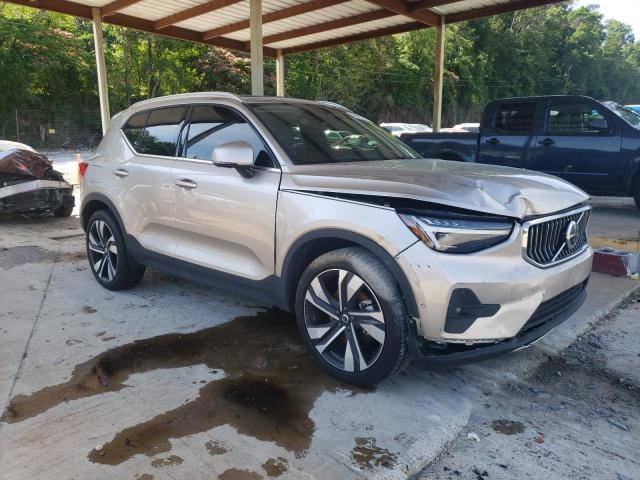 2024 VOLVO XC40 ULTIM YV4L12UF2R2228147