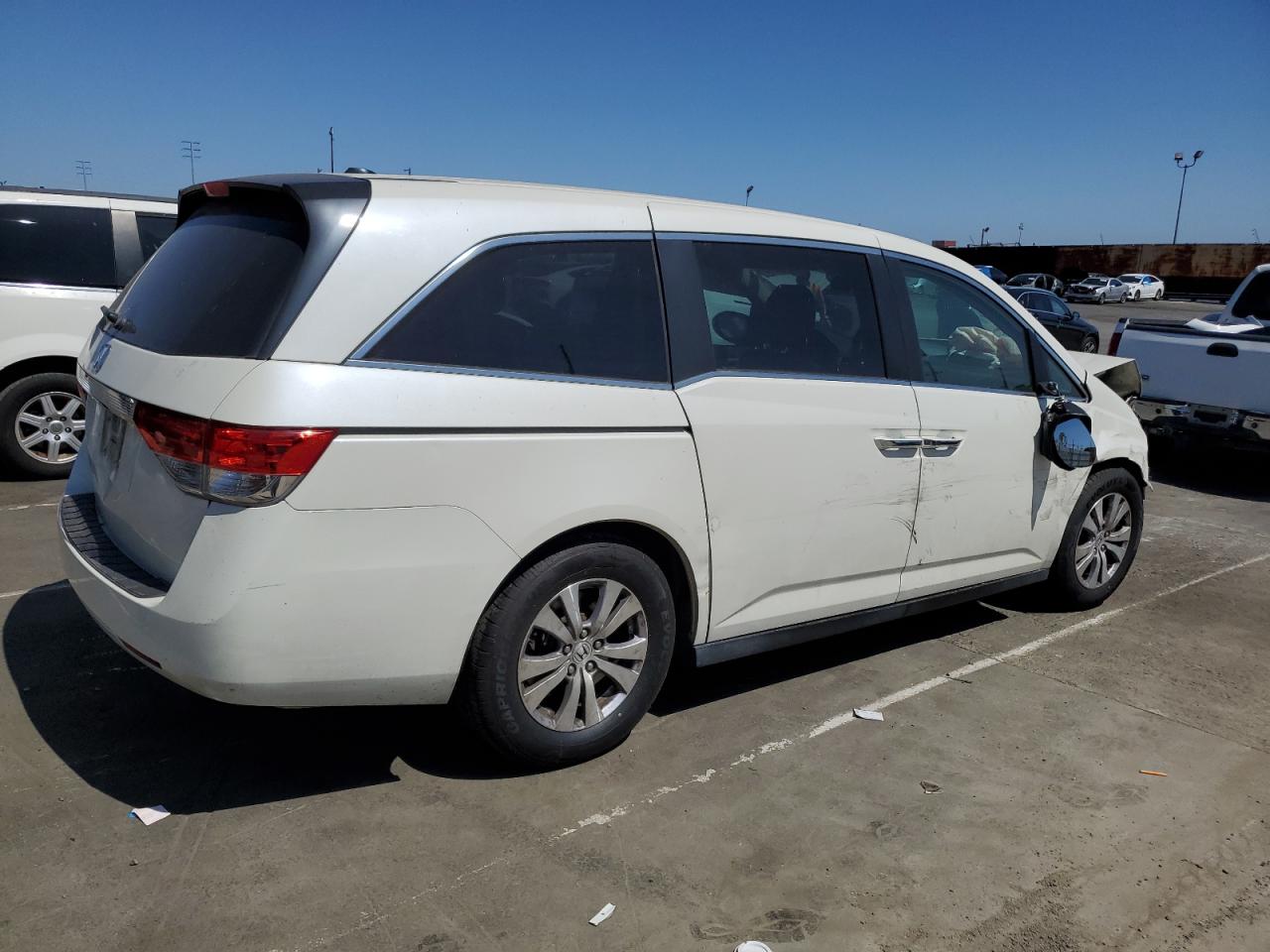 5FNRL5H6XFB118605 2015 Honda Odyssey Exl