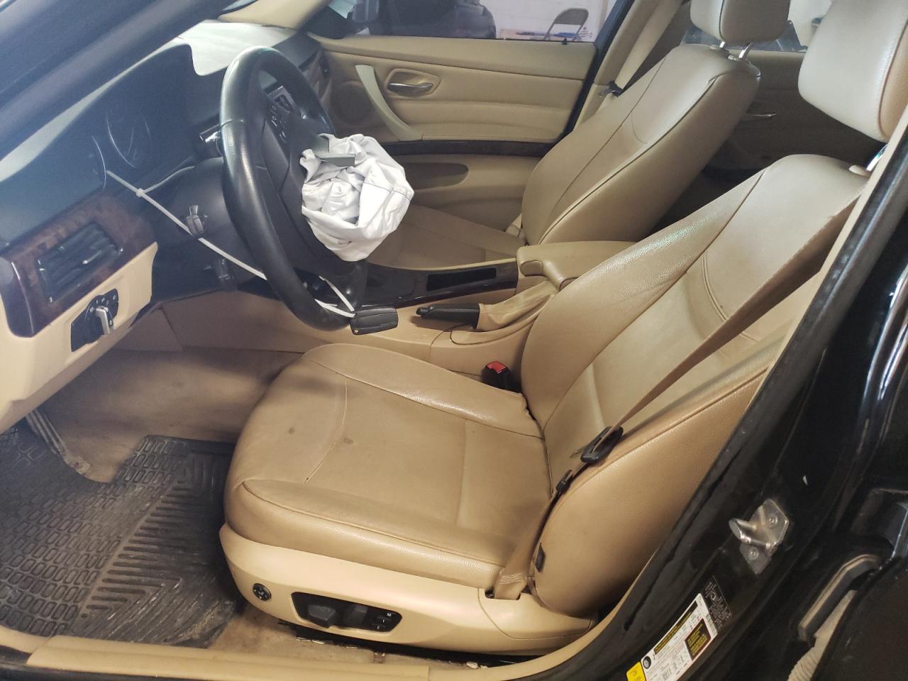 WBAPK7C52AA459760 2010 BMW 328 Xi