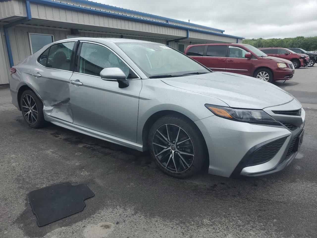 4T1G11AK8NU710339 2022 Toyota Camry Se