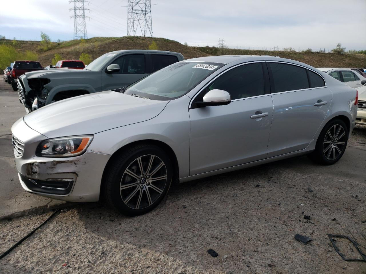 2017 Volvo S60 Premier vin: LYV402TK6HB126632