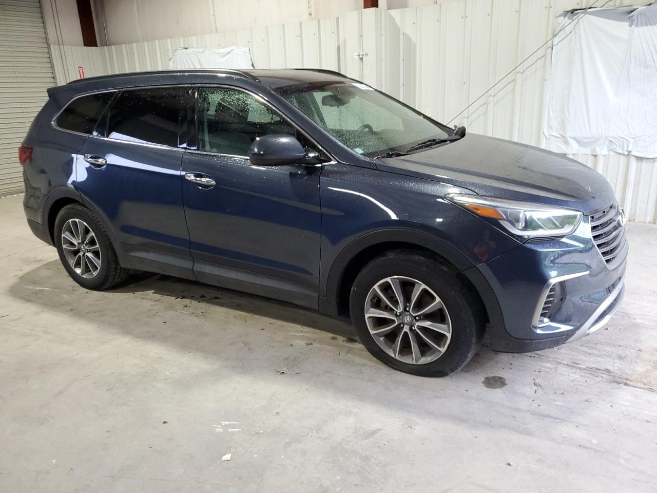 2017 Hyundai Santa Fe Se vin: KM8SM4HF9HU168118